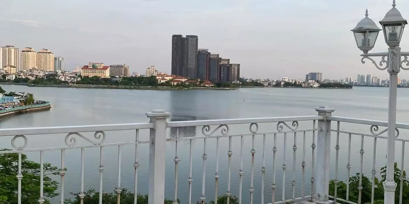 Mặt phố Nhật Chiêu view Hồ Tây 108m2, 5T thang máy, MT6.7m kinh doanh an sinh đỉnh