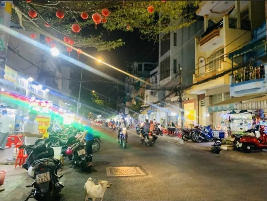 👉CÁCH MẶT TIỀN BÔNG SAO P5, Q8 CHỈ 1 CĂN 10M - 👉 NGANG HƠN 8M TIỆN KINH DOANH - 👉Giá 4,65 tỷ💰