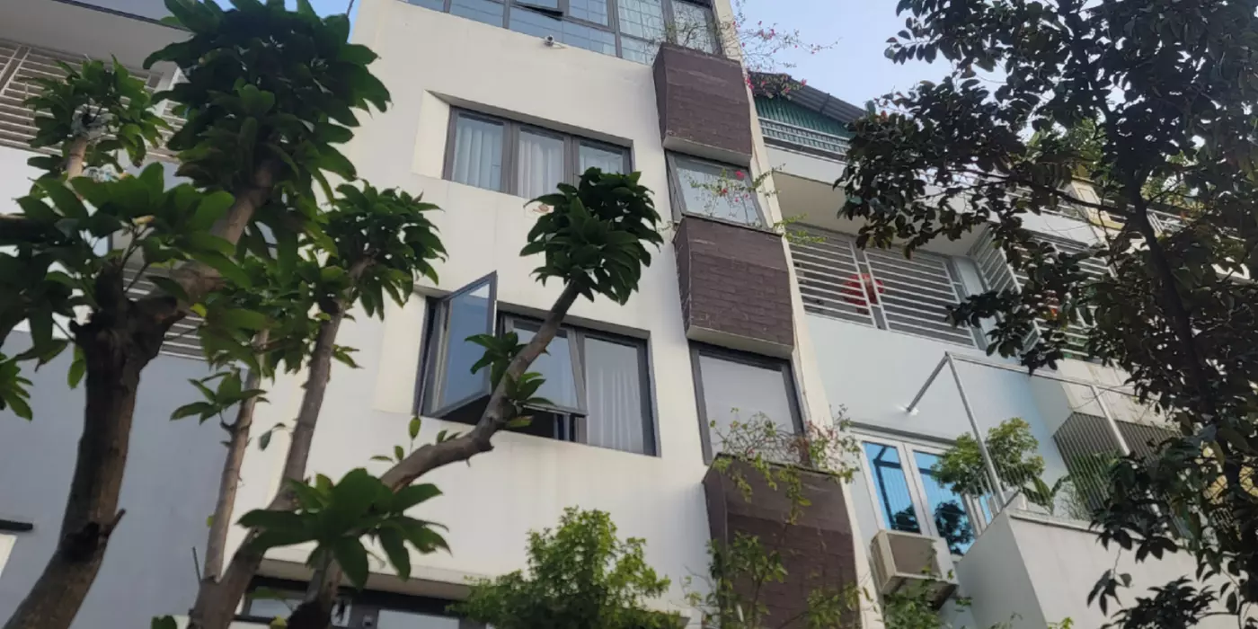 + {Cần Bán Gấp Căn Nhà} Văn Khê
- 6tầng_diện tích 90m²_mặt tiền 5m_giá 23tỷ_oto tránh nhau