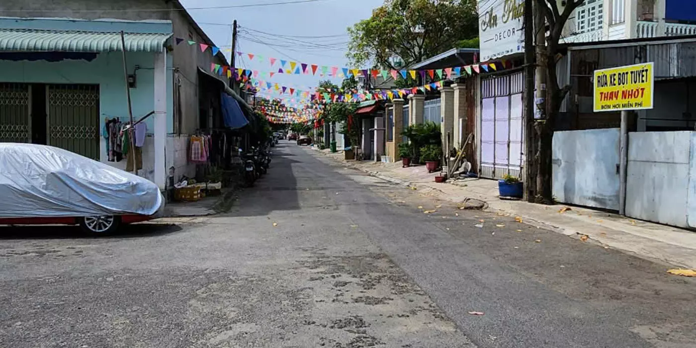 Đất 2 mặt tiền, 332,7m, vị trí vàng gần trường học, siêu thị- Sẵn sàng xây dựng!