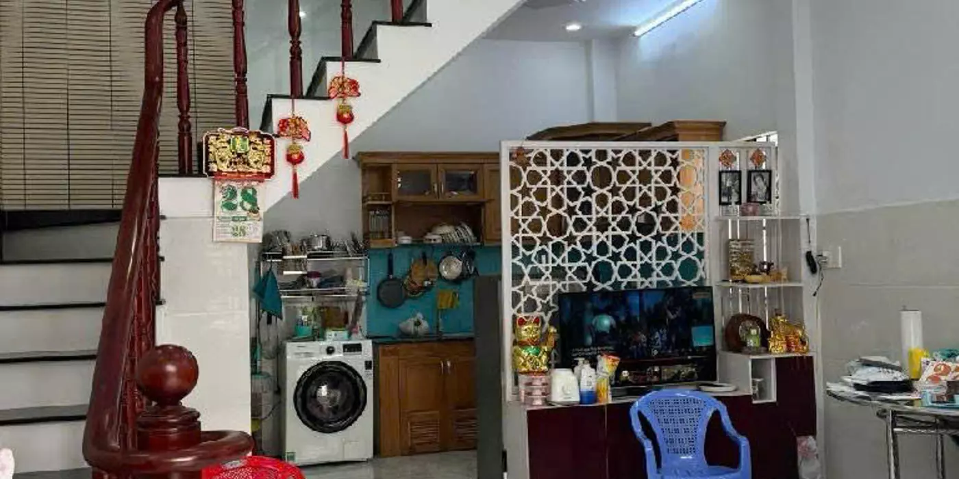Nhà 2 tầng, Tây Hoà, 70m2, ngang 7m, gần Metro Bình Thái, nhỉnh 4