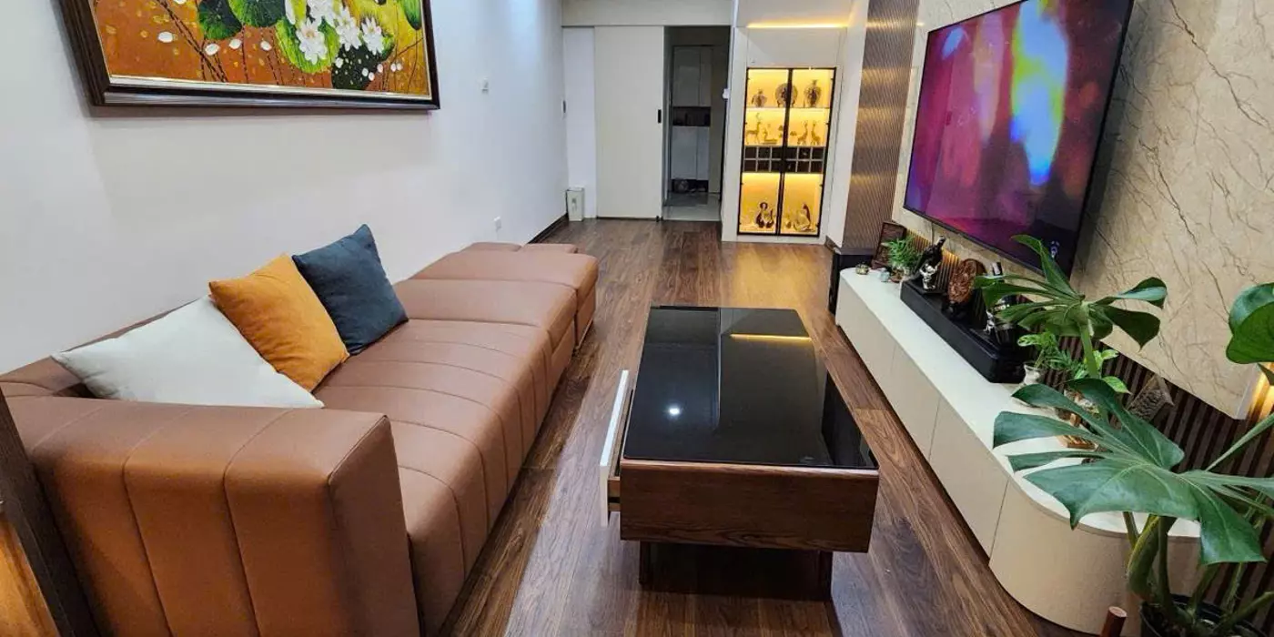 Hạ giá nhà phố Trần Quang Diệu 33m2, 5 tầng cực đẹp ô tô kinh doanh gần Hồ Hoàng Cầu