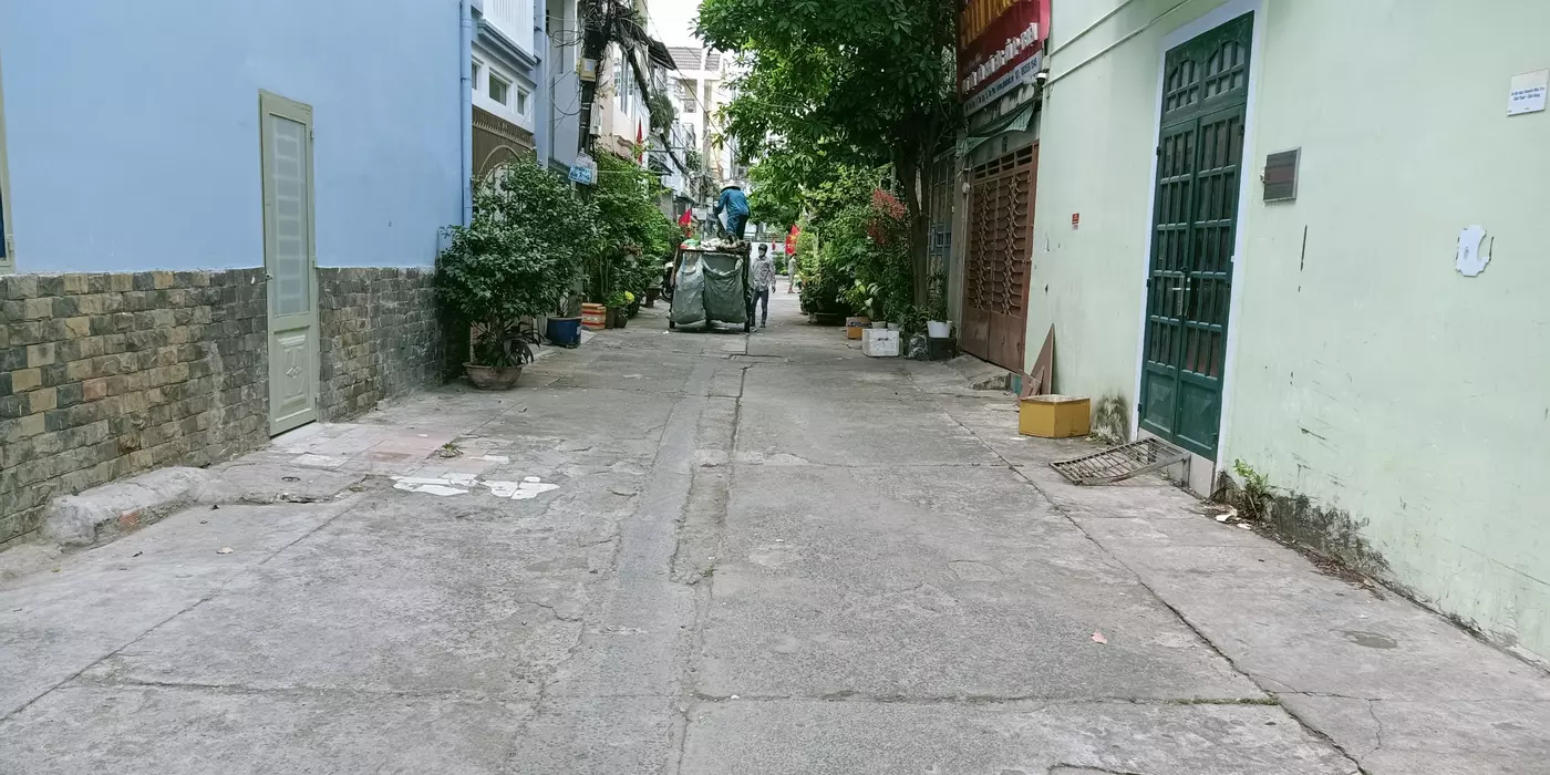 Bán Gấp nhà HXH thông P.Tân Quý, Q.Tân Phú; 56m2 3 lầu giá chỉ 5 tỷxx
