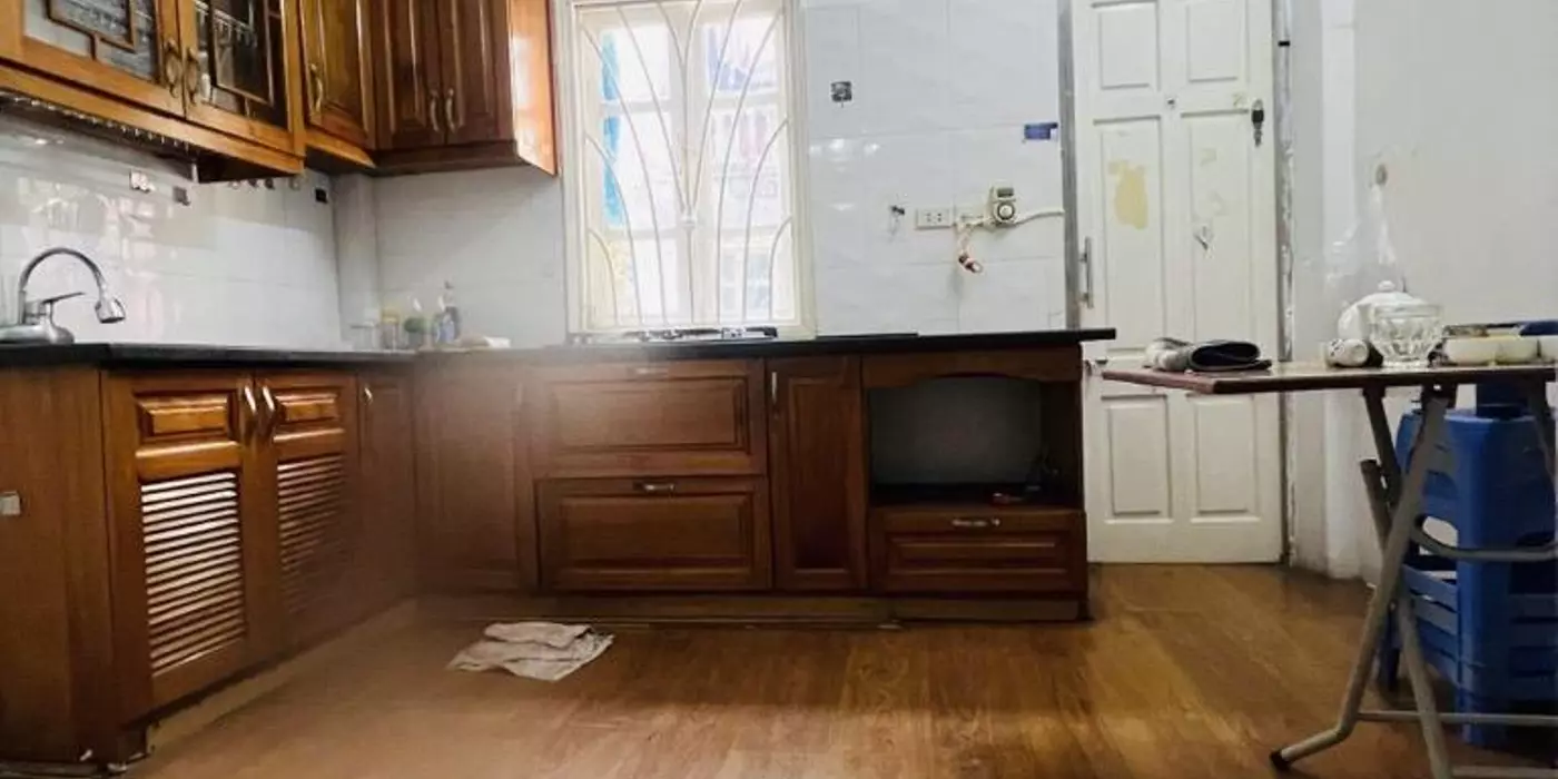 BÁN NHÀ ĐỘI CẤN 40M, GẦN Ô TÔ, 2 THOÁNG VĨNH VIỄN, NHỈNH 7 TỶ!