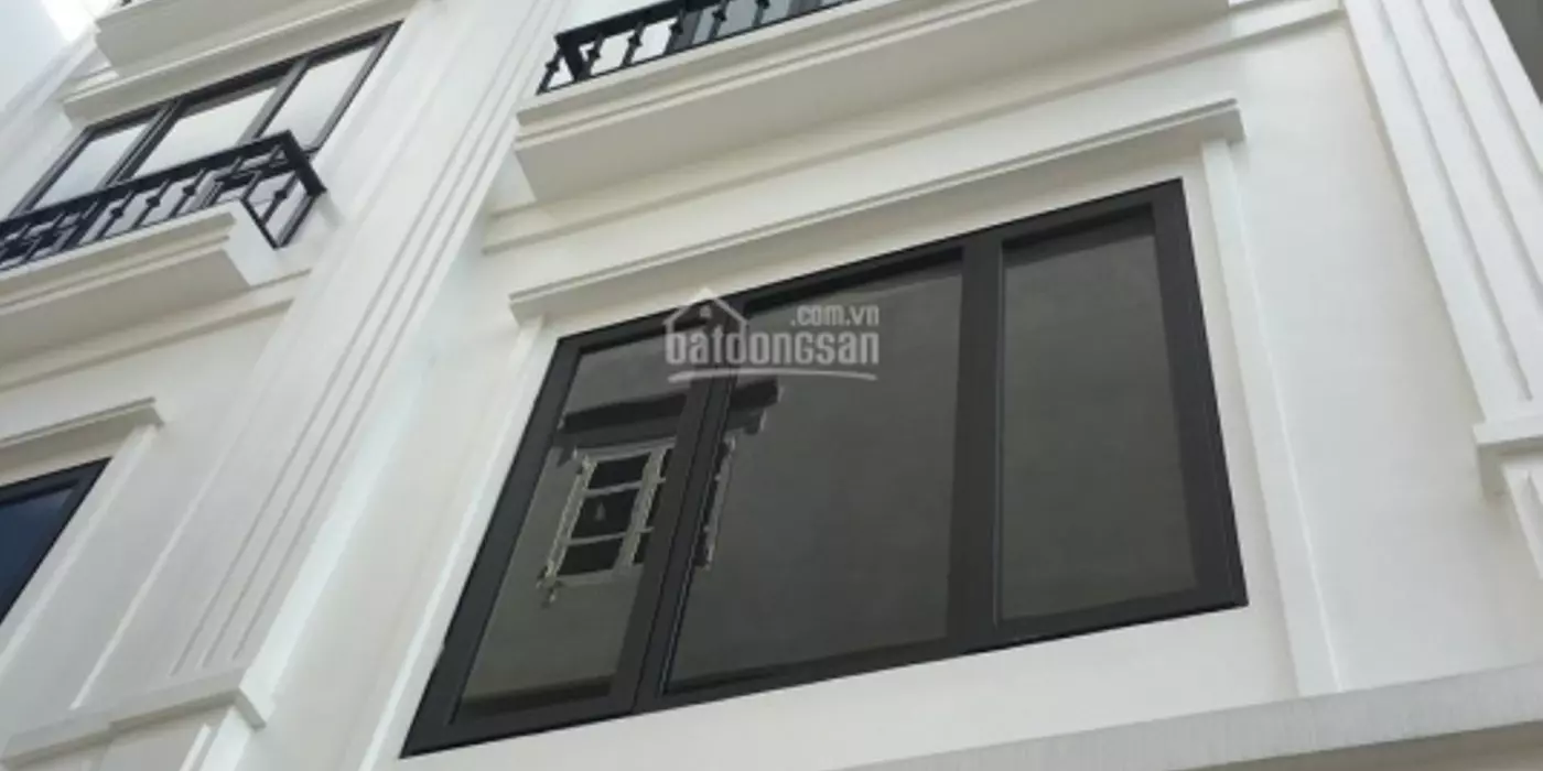 Bán nhà tại ĐH Công Nghiệp Nhổn, ĐH Thành Đô Nam Từ Liêm, dt 34m2 * 5T giá 3,9 tỷ. LH: 0988 192 973