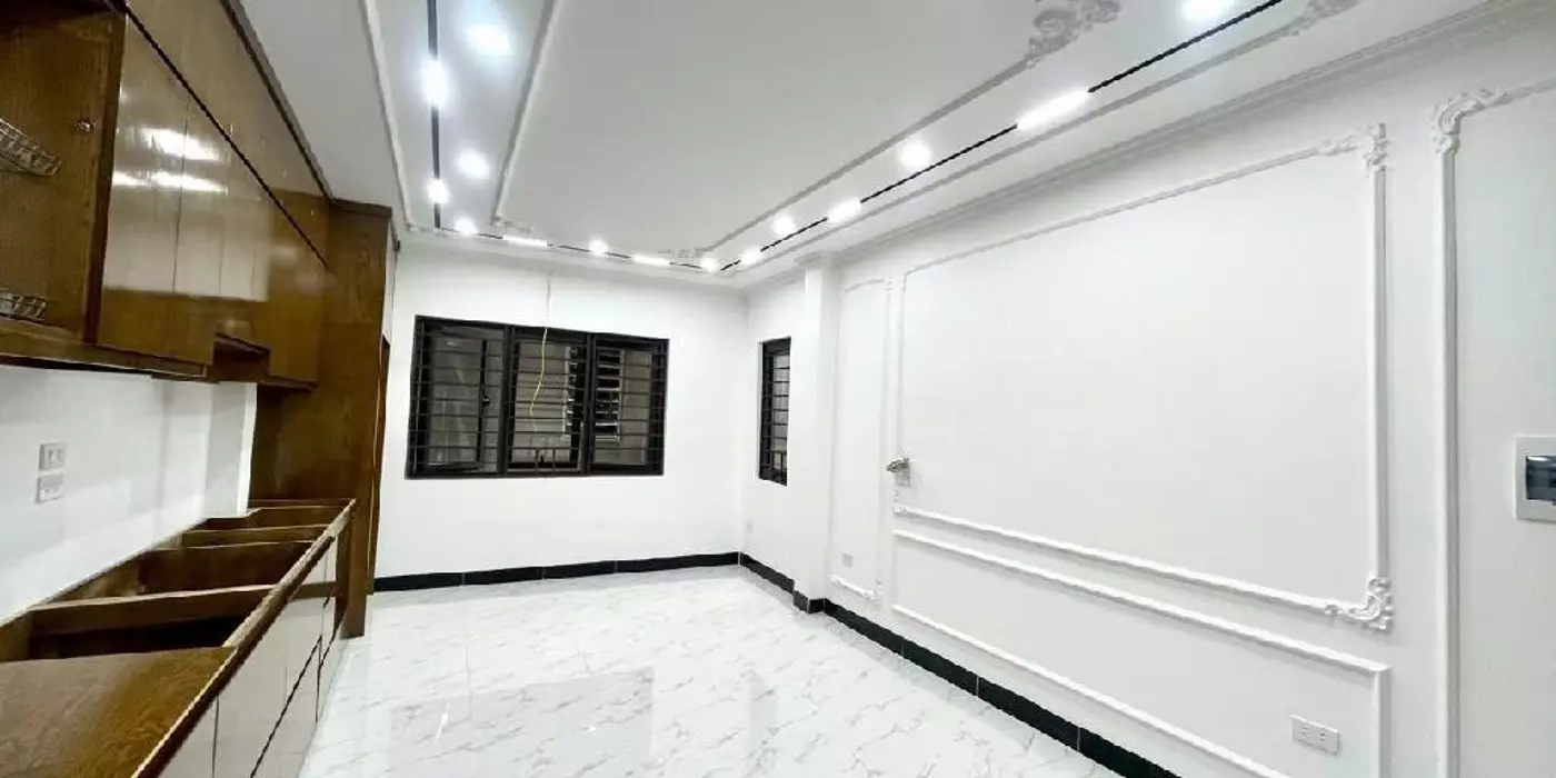 LÔ GÓC 30/34M x 6T THANG MÁY, Ở NGAY, HOÀNG QUỐC VIỆT, CẦU GIẤY, CHỈ 7.95 TỶ
