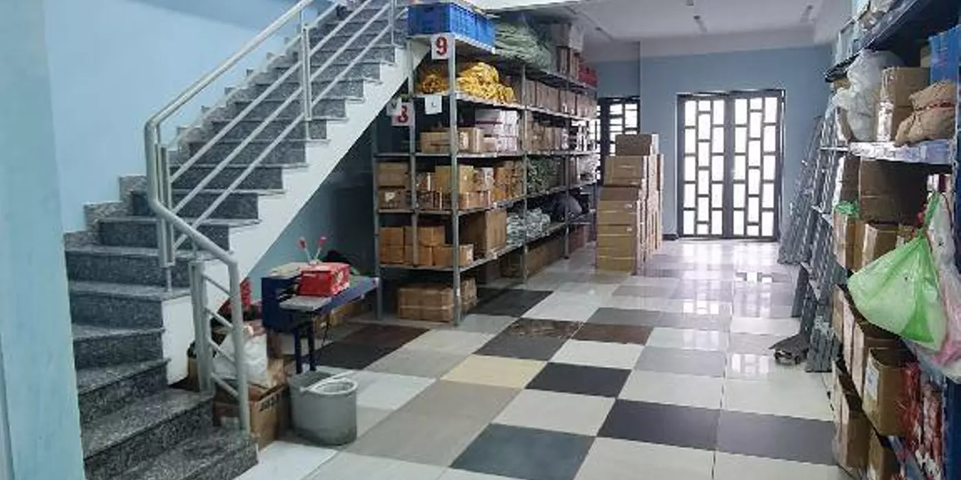 Bán nhà Mặt tiền đường số 33, P.10, Q.6 - 4 tầng - 5mx20m - Kinh doanh đa hệ - 14,5 Tỷ