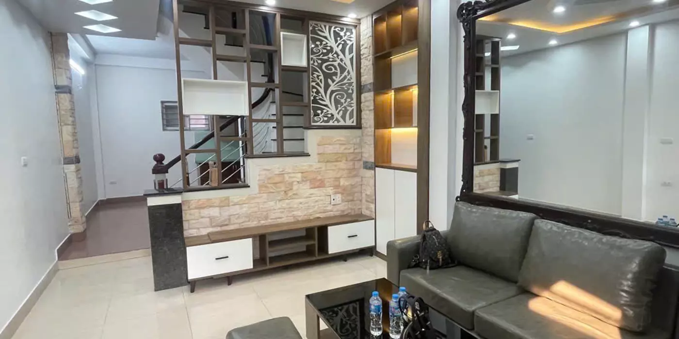 Bán Nhà ĐẶNG TIẾN ĐÔNG, 43m2, Sổ Phân Lô, Ô Tô Đỗ Cửa, Kinh Doanh Đỉnh Cao, Chỉ 7.95 Tỷ