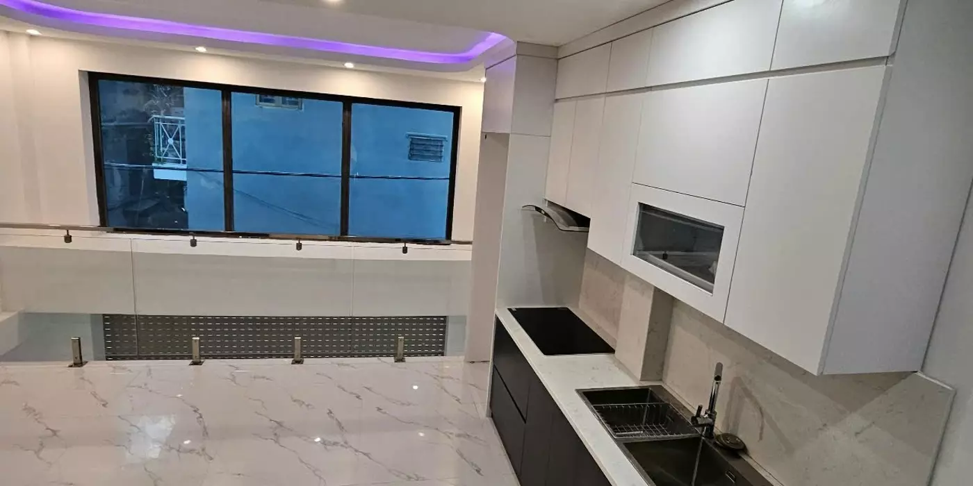 BÁN NHÀ BỒ ĐỀ 45M2* 5 TẦNG* 7.5 TỶ, LÔ GÓC, THANG MÁY