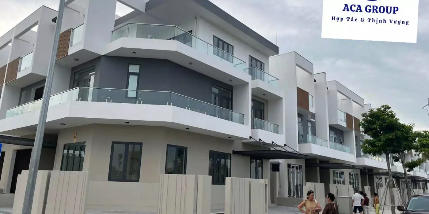 Cần cho thuê nhà mới hoàn thiện 3 tầng nguyên căn hai mặt tiền đường Hoàng Quốc Việt !