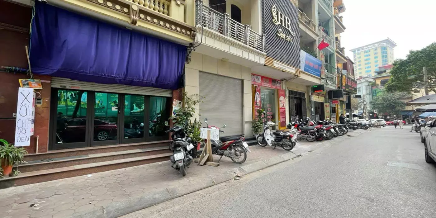 NHÀ ĐẸP NGUYỄN THỊ ĐỊNH 69M – 5 TẦNG 1 TUM – TRUNG TÂM QUẬN CẦU GIẤY – PHÂN LÔ – VỈA HÈ RỘNG – 2