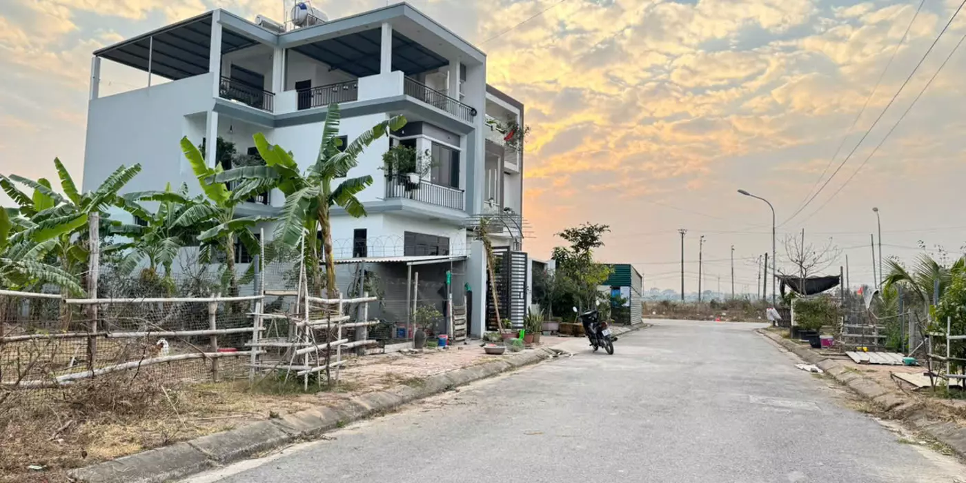CẦN BÁN LÔ ĐẤT KĐT CHI ĐÔNG, MÊ LINH – VIEW SÔNG THOÁNG ĐẸP, ĐẦU TƯ SINH LỜI