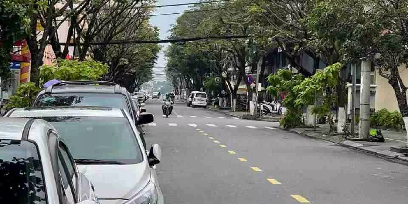 NHÀ TTTP ĐÀ NẴNG, QUẬN HẢI CHÂU KIỆT Ô TÔ CHỈ NHỈNH 3 TỶ