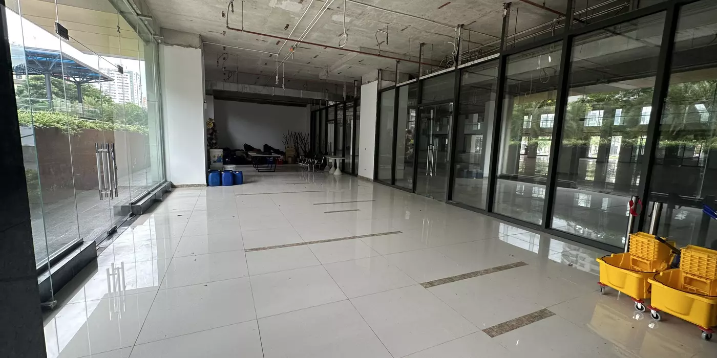 Cho thuê sàn thương mại diện tích S:243m² tại 6th Element, Tây Hồ, HN