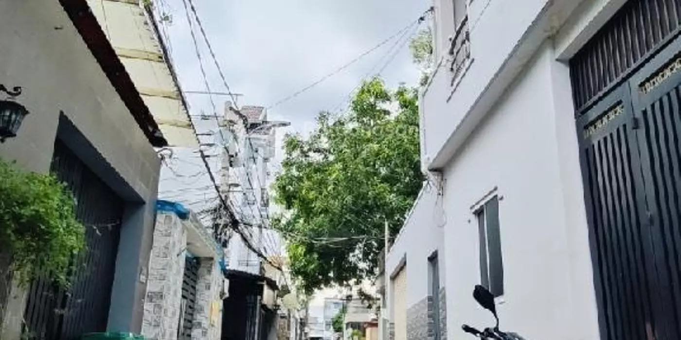 Nhà 2  tầng, 80m2, Man Thiện, ngay ĐH marketing, Ga Metro, đường 5m, nhỉnh 4.5 tỷ