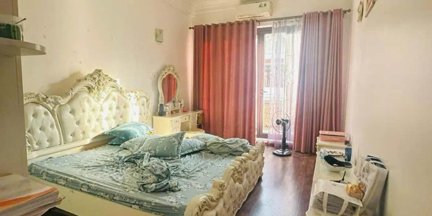 Cho thuê nhà phân lô Phạm Tuấn Tài, 50m2, 5 tầng làm văn phòng, kinh doanh, để ở