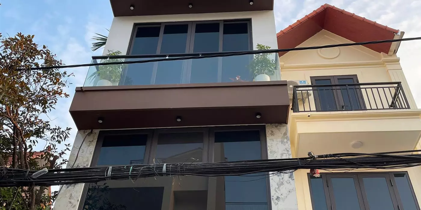 Bán nhà khu đấu giá quận Long Biên, lô góc 40m*6 tầng thang máy, gara, 7 tỷ dư