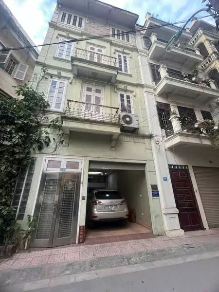 Bán nhà riêng ở Ngõ 7 Phố Phương Liệt, 5 Tầng , Ga Ra Ô Tô 18,8 tỷ, 61m2, 5PN, 4WC, pháp lý đầy đủ