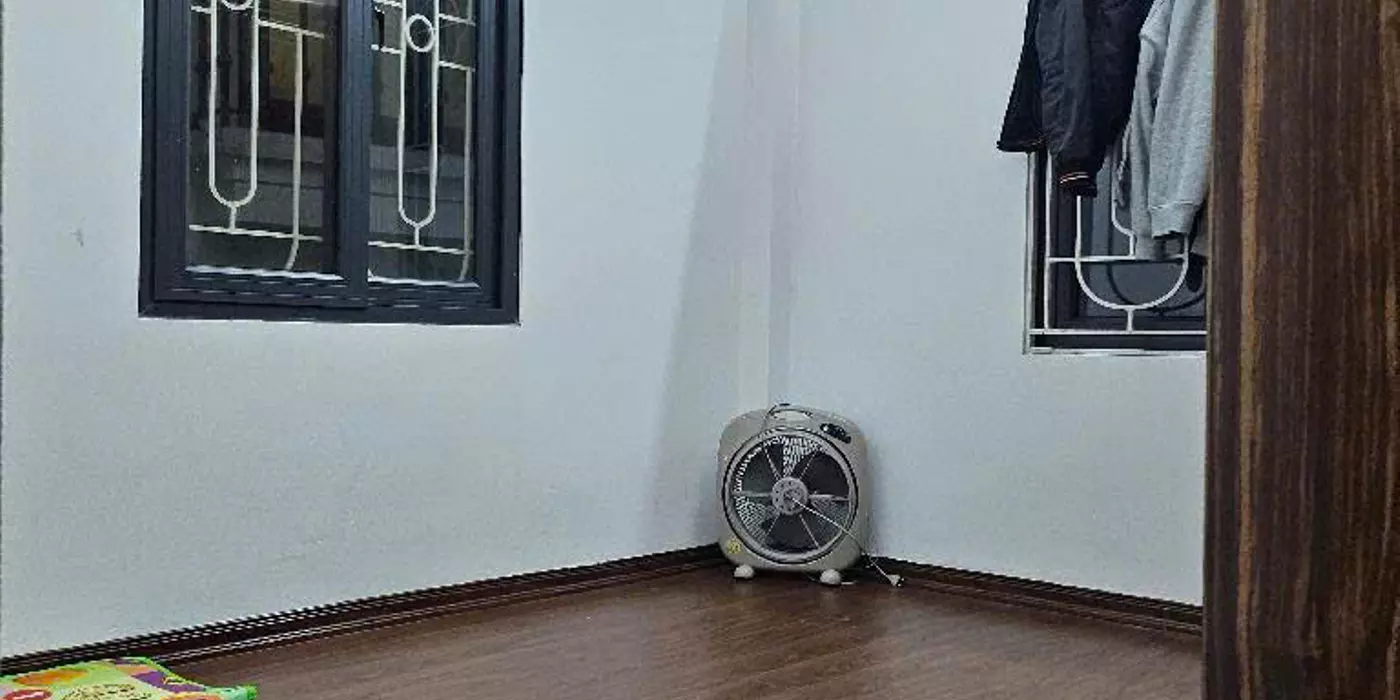Bán nhà minh khai 5 tầng long lanh hàng xóm times city hai bà trưng