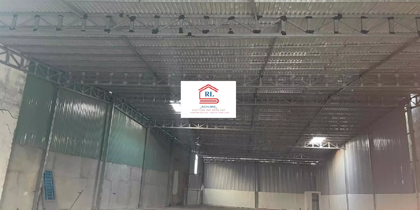 Cho Thuê Kho Xưởng Hà Huy Giáp - Phường Thạnh Lộc - Quận 12_Diện tích: 800m2_Giá 60 Triệu