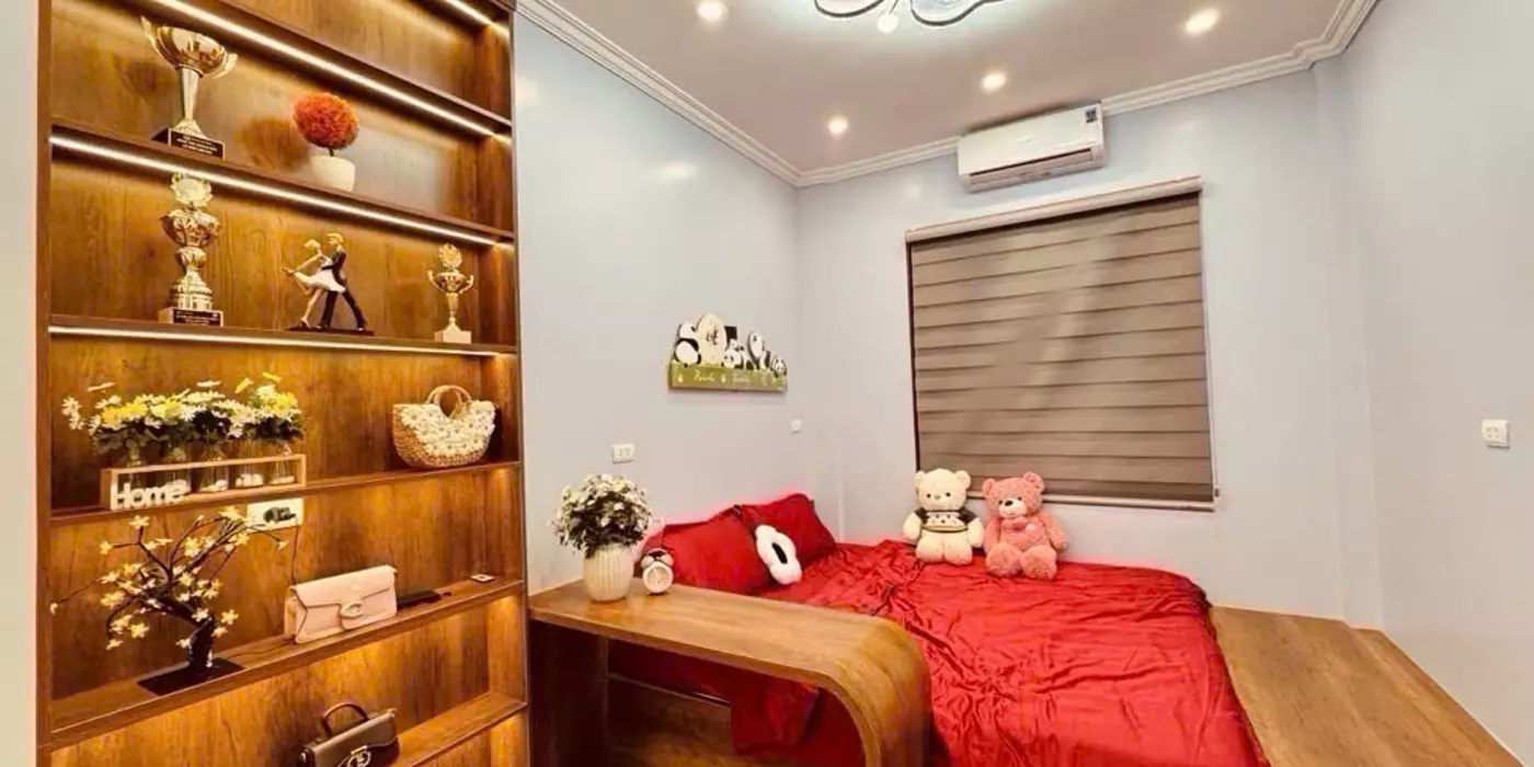 Bán nhà mai động 4 tầng long lanh nội thất 5* lô góc ô tô tránh kinh doanh hoàng mai