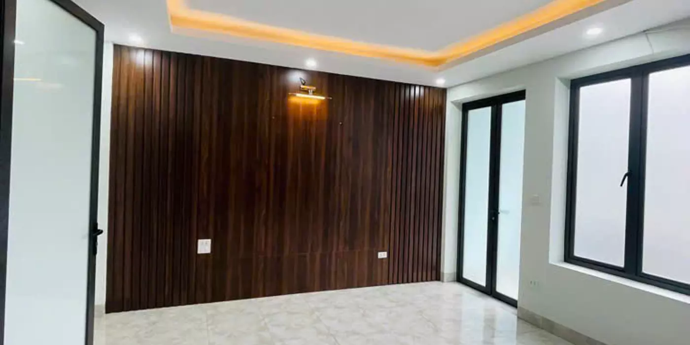 ⭐️ BỒ ĐỀ ( nhỉnh 6 tỷ) - NHÀ VUÔNG VẮN - NỞ HẬU - KHU VỰC TRUNG TÂM - TIỆN ÍCH BẠT NGÀN