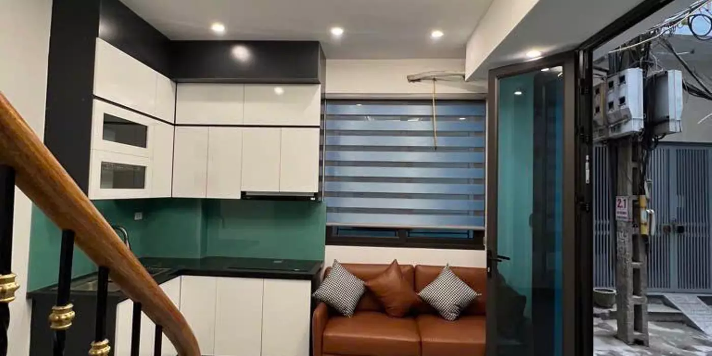 Bán Nhà Ô CHỢ DỪA, 5 Tầng, Sát Phố, Ngõ Rộng, Vị Trí Đẹp, Không Có Căn Thứ 2, Chỉ 6.08 Tỷ