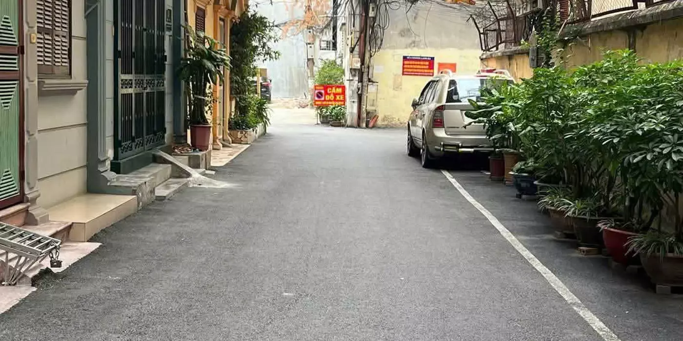 Phân lô phố Nguyễn Chí Thanh 50m2, 3T, MT4.2m nhà 2 mặt ngõ ô tô hiếm Đống Đa