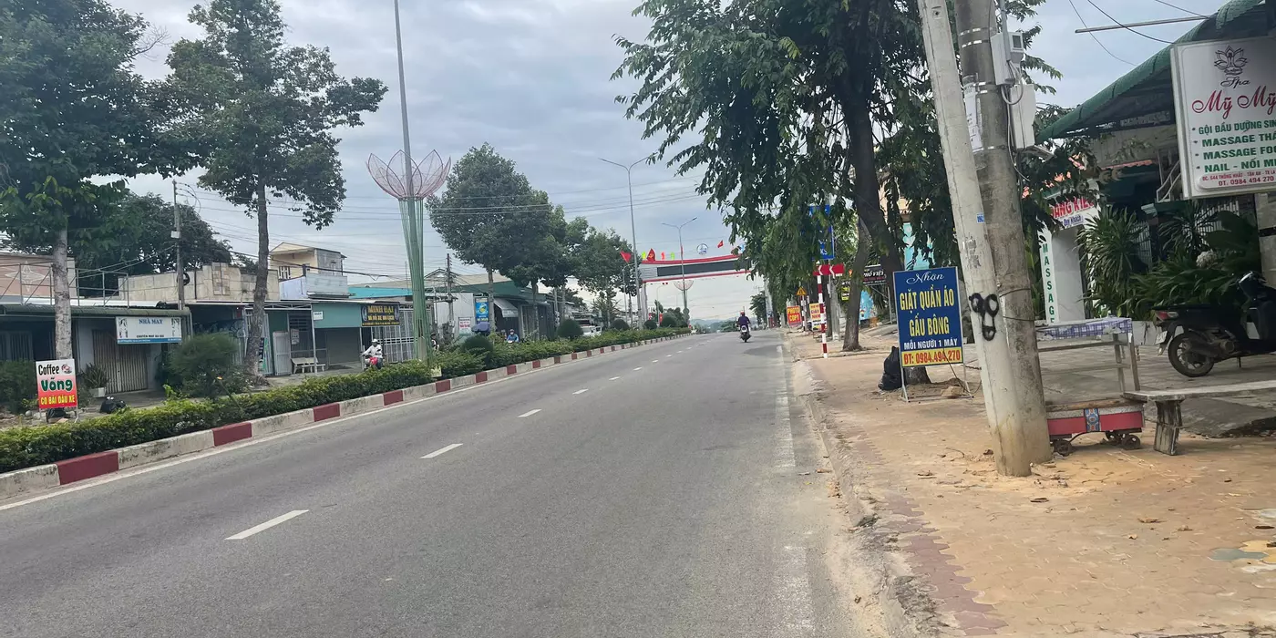Bán đất mặt tiền Thống Nhất - Tân An - TX LaGi giá ngộp chỉ 3.5 tỷ sổ riêng