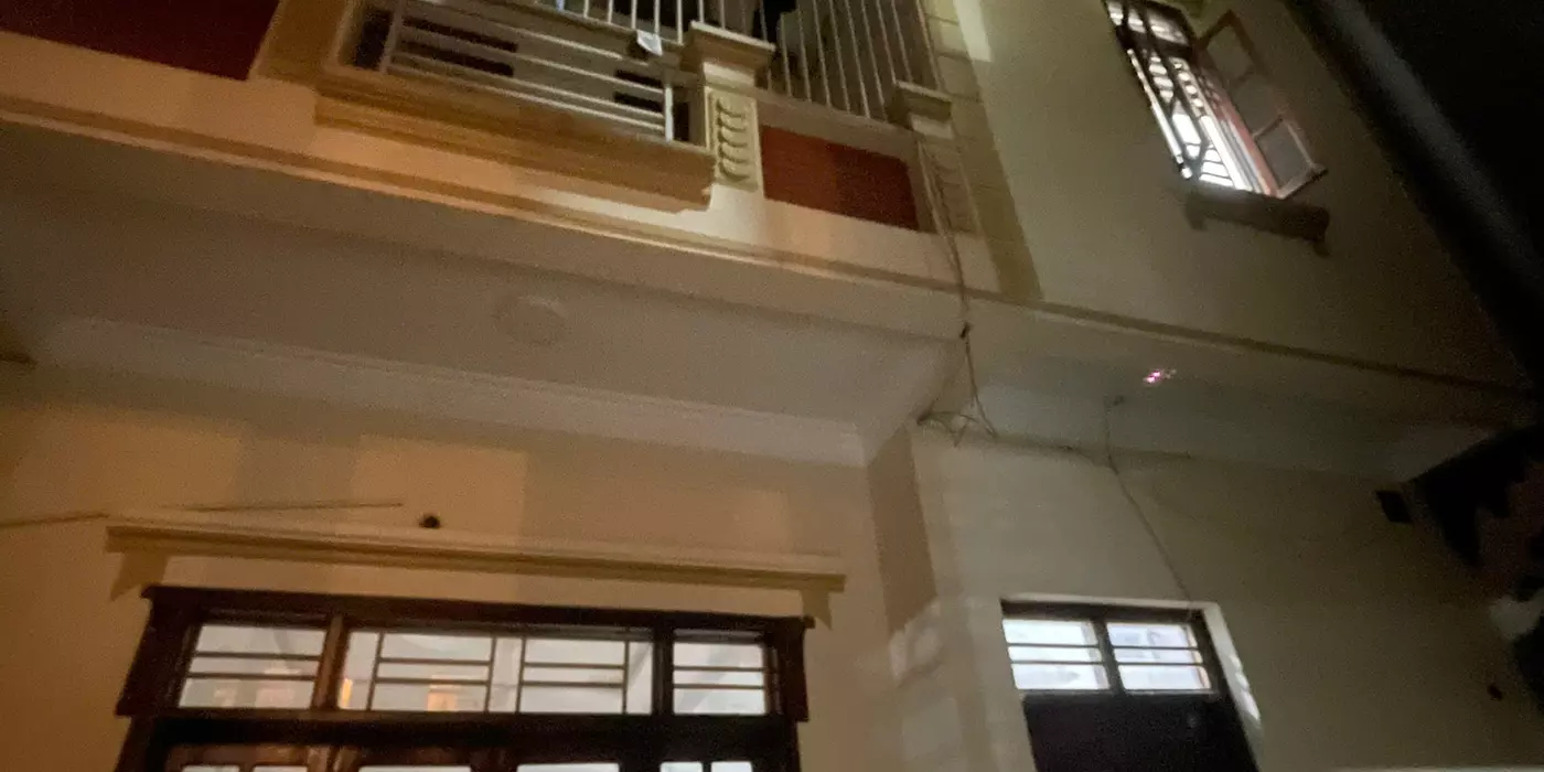 BÁN NHÀ PHỐ DỊCH VONG CẦU GIẤY 4 TẦNG 47M2 1 NHÀ RA PHỐ 8.7 TỶ