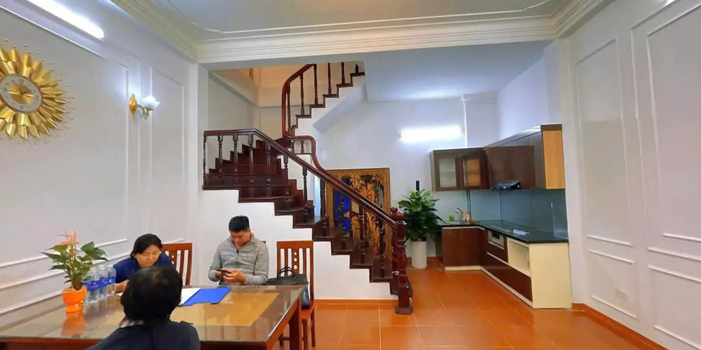 Bán nhà Ngõ 12 Đào Tấn 31m2, 5T, MT5m ô tô vào dân xây cực đẹp hiếm quận Ba Đình