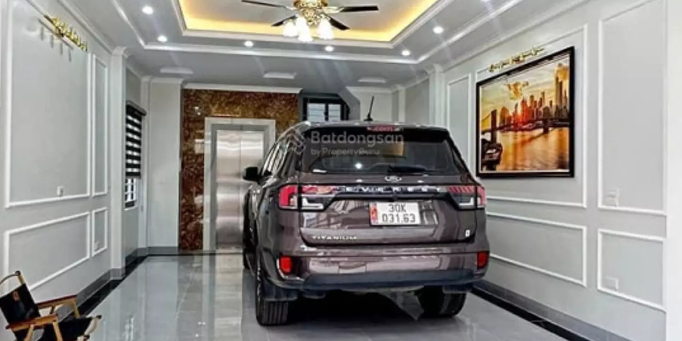 Bán gấp nhà riêng 40m2, 5 tầng Trần Quôc Hoàn  Cầu Giấy chỉ 14.5 tỷ