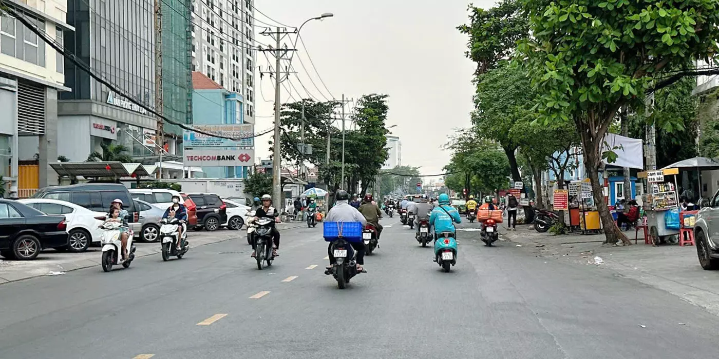 Bán CHDV 7 tầng T.Máy HXT Xô Viết Nghệ Tĩnh ngang 6m 120m2 27PN DT 120tr gần ĐH 35 tỷ.