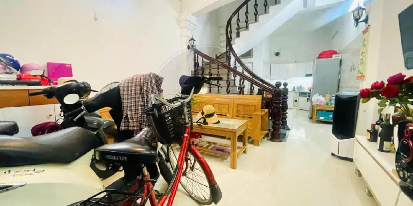 VC0022. CHO THUÊ NHÀ MẶT NGÕ TÔ VŨ, VĂN CAO 3 NGỦ FULL ĐỒ