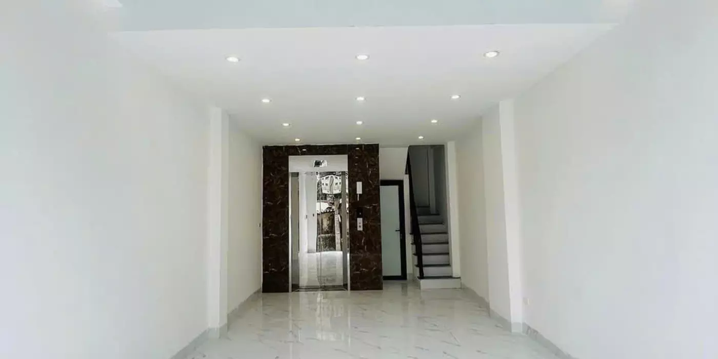 BÁN NHÀ 6 TẦNG PHÚC LỢI HÀNG XÓM VIN, GARA Ô TÔ, THANG MÁY, LÔ GÓC, NHỈNH 6 TỶ
