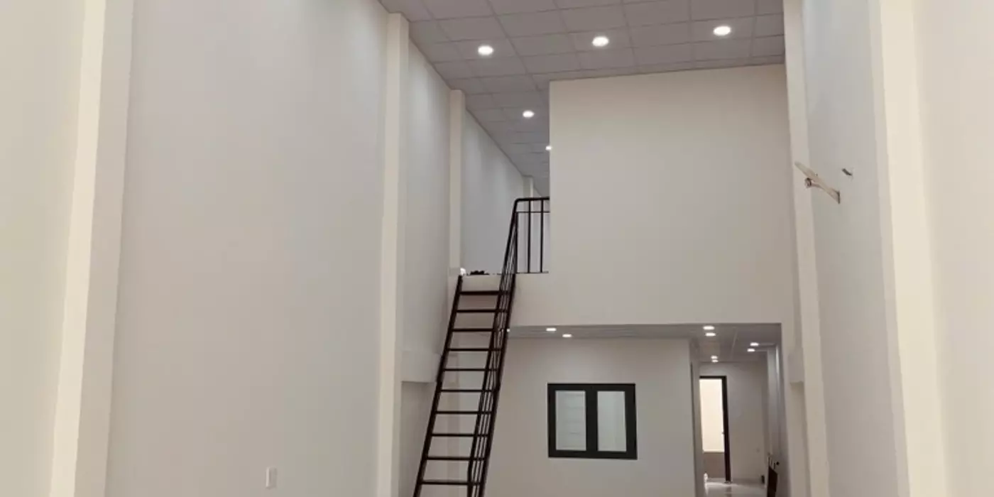 HẺM XE HƠI NGAY TÊN LỬA, 2 TẦNG 120M2, GIẢM SÂU CHỈ CÒN 7.8 Tỷ