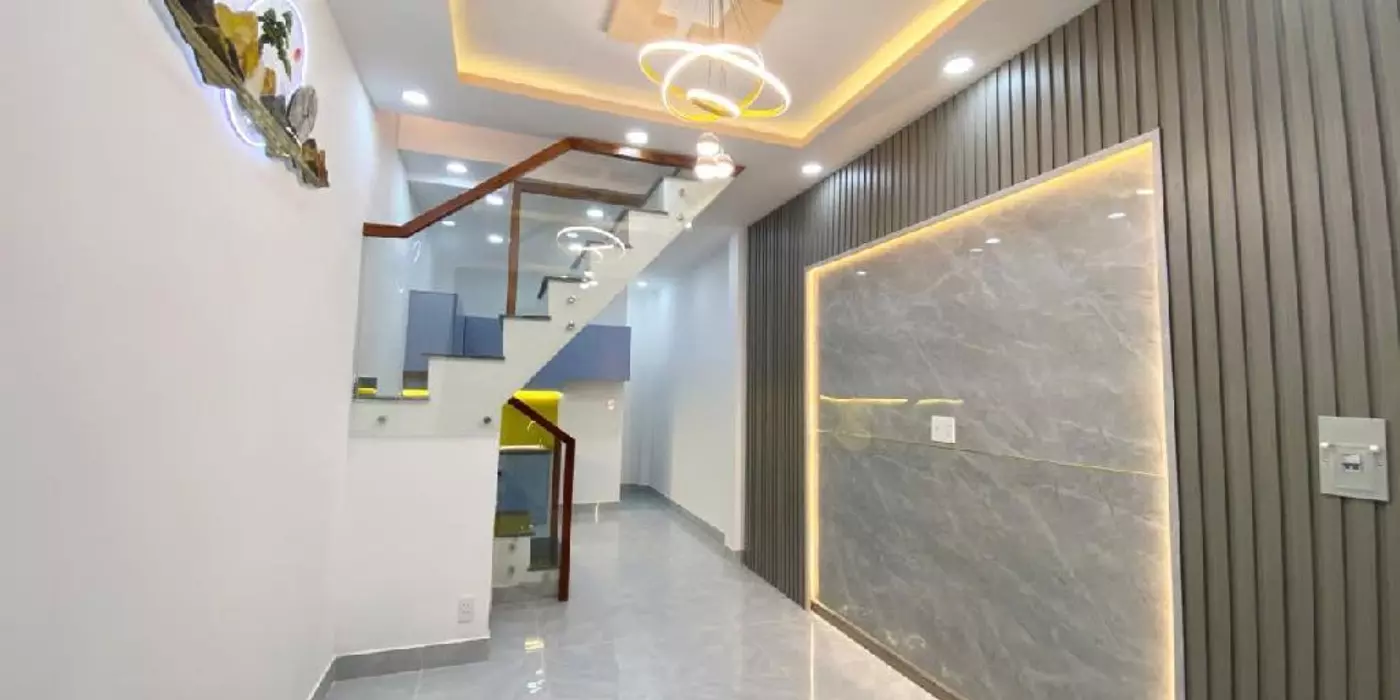 NHÀ 1/ CHIẾN LƯỢC, HẺM 4M, 30M2, 2 TẦNG 2PN GIÁ NHỈNH 3 TỶ
