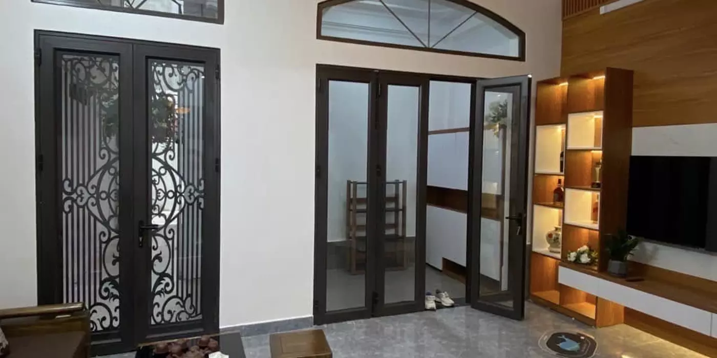 NHÀ ĐẸP LÔ GÓC 2 MẶT THOÁNG PHỐ LÁNG HẠ -  ĐỐNG ĐA