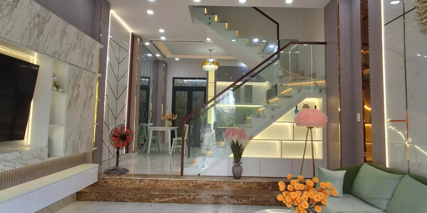Nhà Phố hiện đại, 4 tầng, 50,7m2, ngay Chợ Phú Xuân, 1627 Huỳnh Tấn Phát, Phú Mỹ,