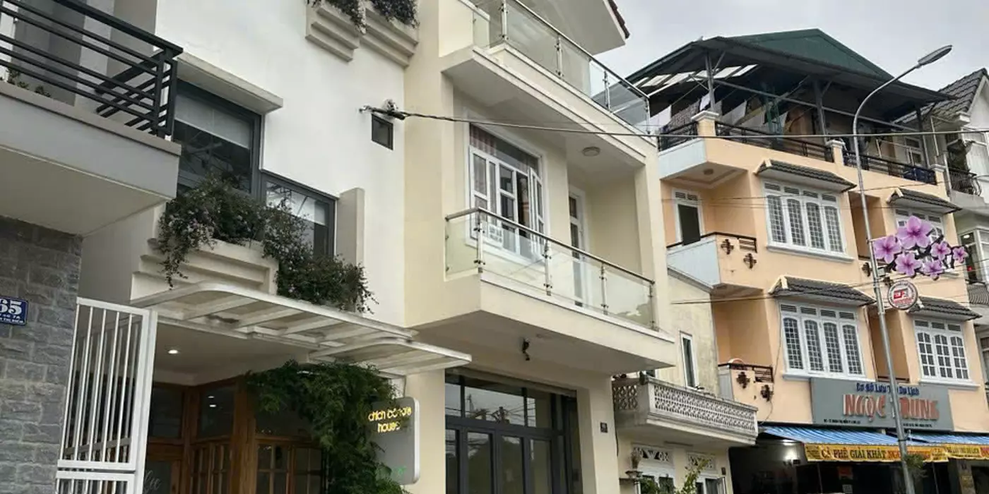 BÁN NHÀ SỔ RIÊNG XÂY DỰNG 3 TẦNG 6 PHÒNG ĐƯỜNG ĐOÀN THỊ ĐIỂM P4 ĐÀ LẠT GIÁ 16 TỶ