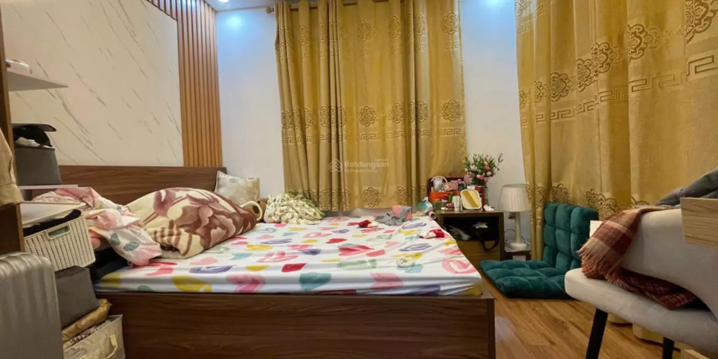 HOT! Bán nhà 5 Tầng, Phố Kim Mã, 3 Thoáng, Nhà Đẹp, full Nội Thất, Ngõ Thông 22m2-4.45 tỷ