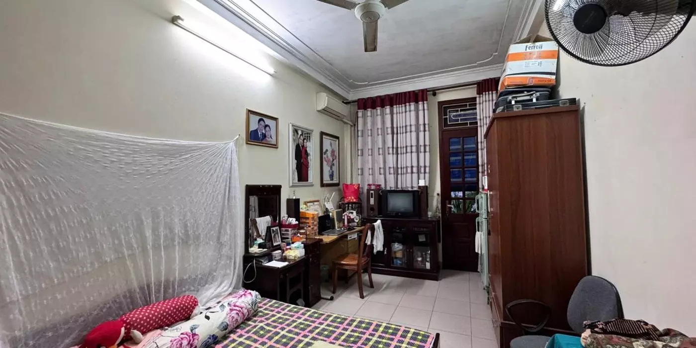 Bán nhà Nguyễn Văn Trỗi giá 14.5 tỷ, diện tích 74m2, 4 tầng, mặt tiền 3.5m