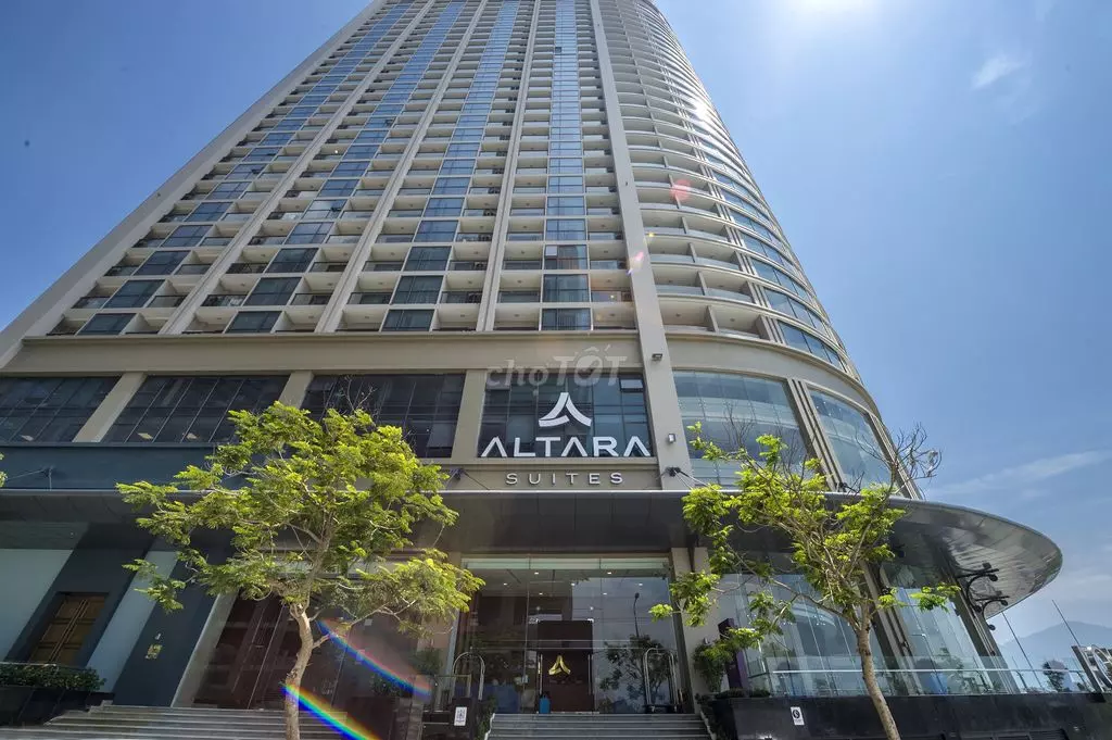 Bán nhanh căn hộ Altara 2 PN tầng cao view xéo biển Mỹ Khê siêu đẹp giá cực rẻ