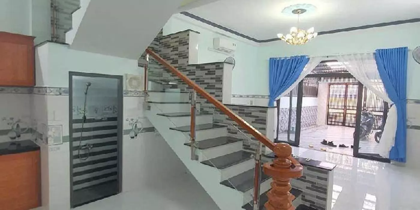 Bán nhà 2 tầng mới đẹp - Bình Hưng Hòa B, Bình Tân, LK 4 - 5 - 115m2 - Chỉ nhỉnh 5 tỷ - Hẻm 7m.