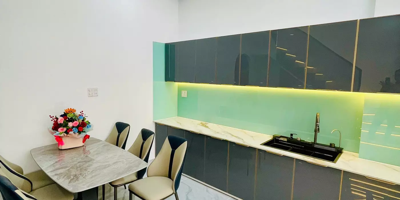 BÁN NHÀ NGUYỄN DUY CUNG 4,5M X 13.5M, HẺM 5M 2 TẦNG - CẠNH EMART 2 - NHỈNH 5 TỶ 8 TL