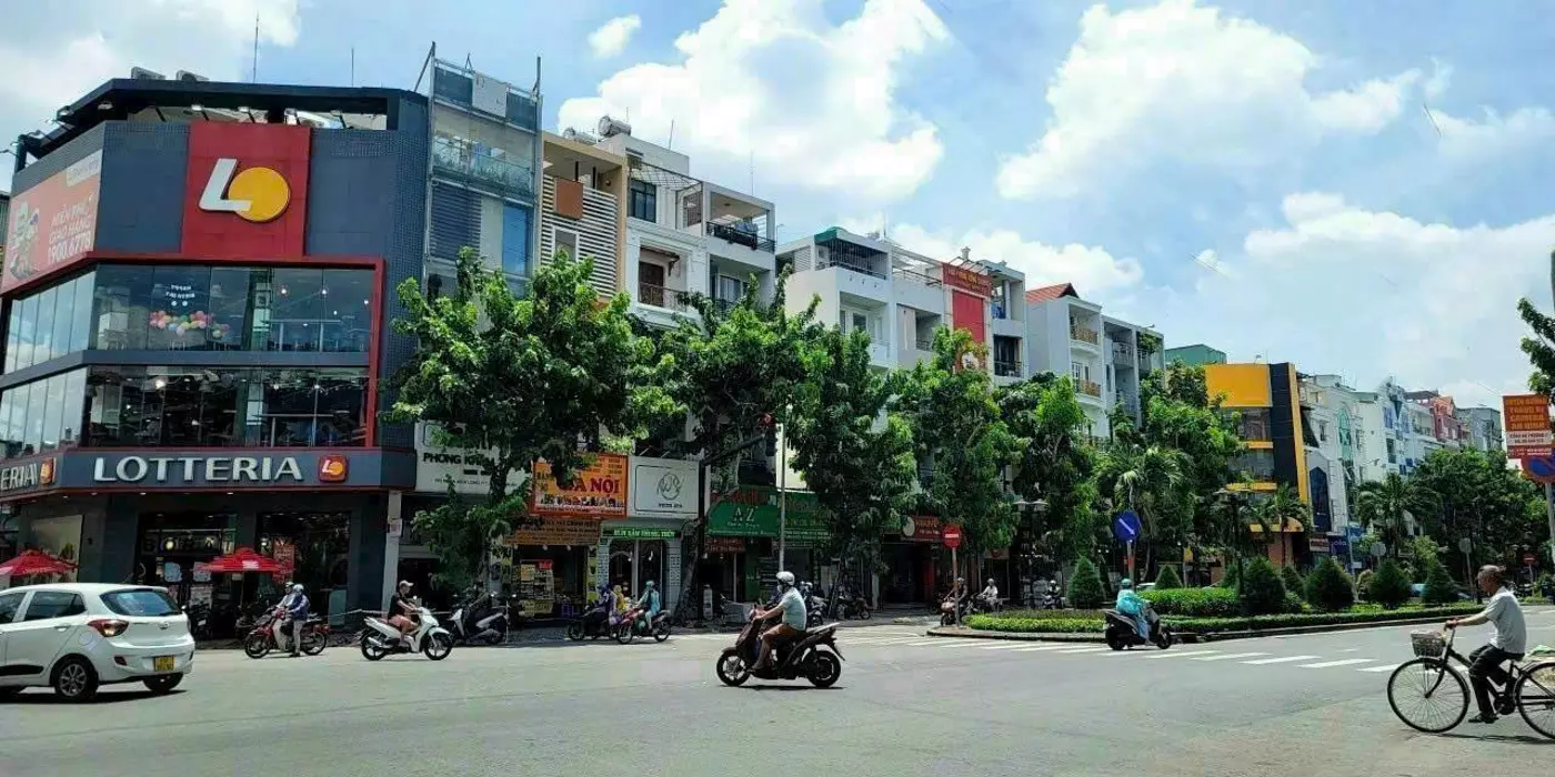 **K.hu V.ip,Mặt Tiền KD Khu Phan Xích Long–Nhà Mới Đẹp Full Nội Thất-89m2 Nở Hậu-Xíu 16Tỷ
