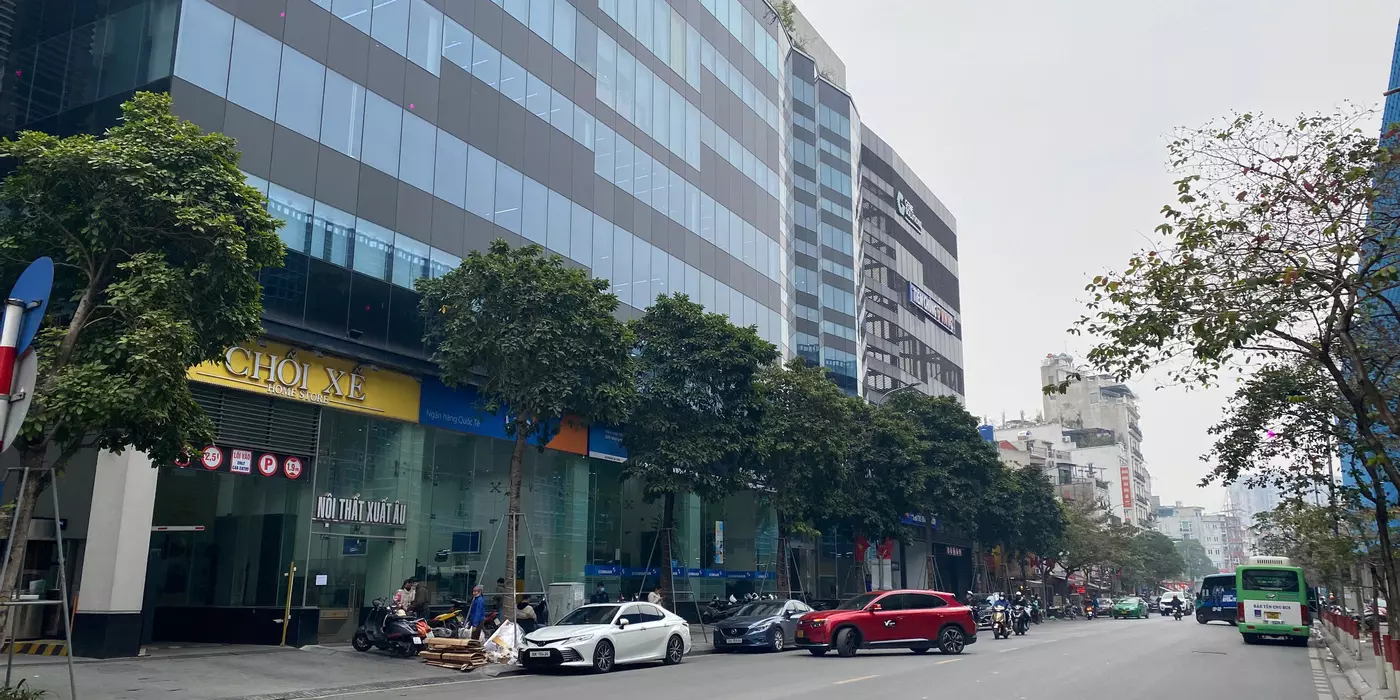 Cực Hiếm!!! Chủ đầu tư chào thuê 1260m2 sàn thương mại phố Hào Nam - Cát Linh - Đống Đa