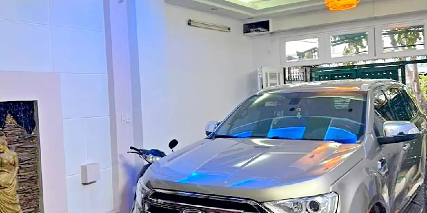 Mặt tiền đường số Ba tơ 5x19 đúc 4 tầng chỉ 9 tỷ