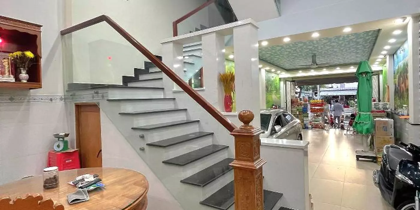 Nhà đẹp 4 tầng, Đỗ Xuân Hợp, PLB, xe hơi trong nhà, 100m2, ngang 5m, nhỉnh 8ty