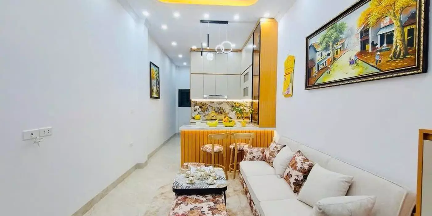 Nhà đẹp 5 tầng, 3PN, Hoàng Mai, 28m², nội thất cao cấp, chỉ 5.5 tỷ